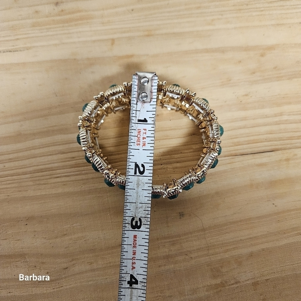 Banana Republic Emerald Beaded Stretch Bracelet - Picture 6 of 6